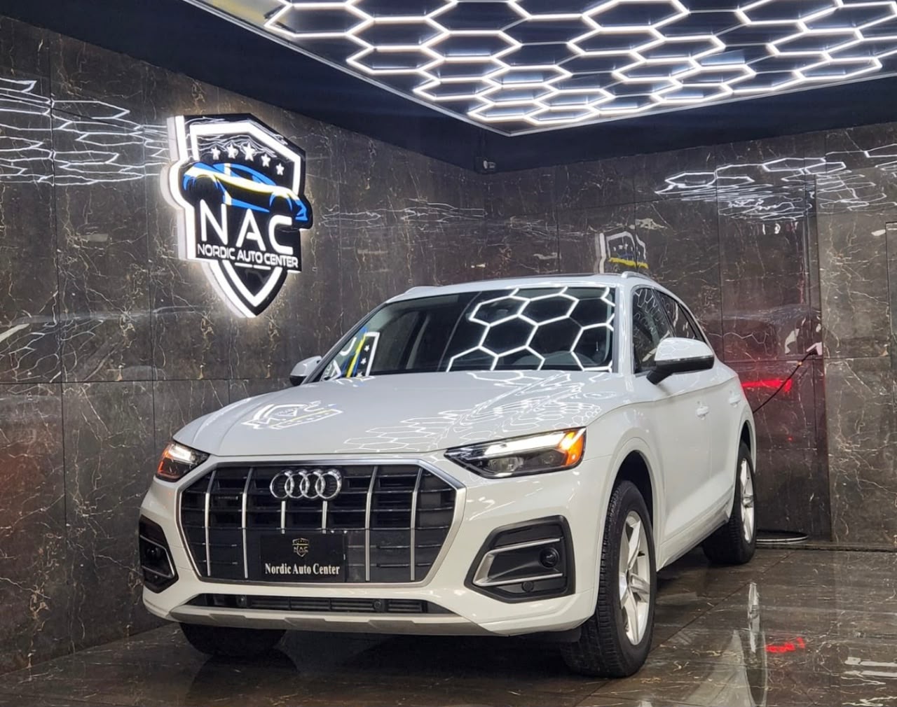 Audi Q5 for rent in Dubai